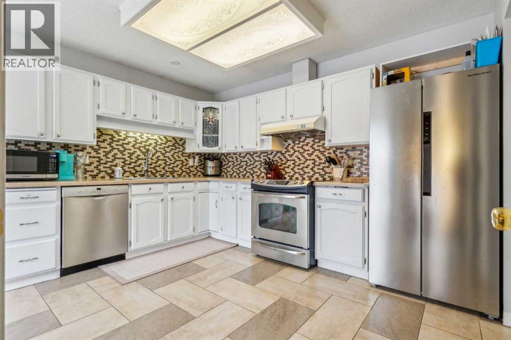 Photo 6 of 732 Whitemont Drive Ne, Calgary AB
