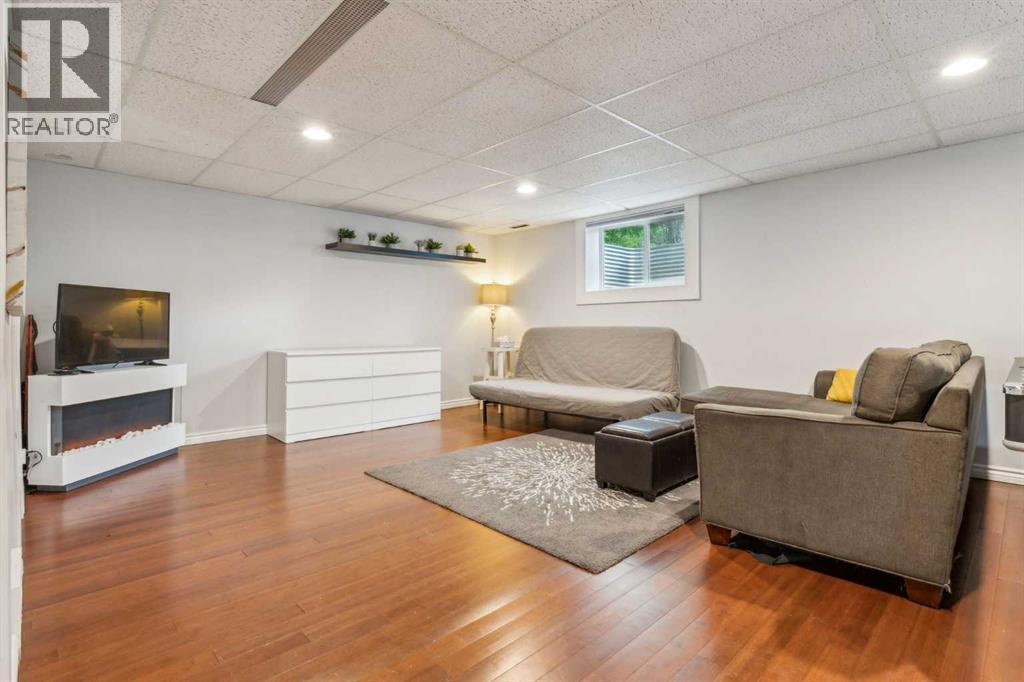 Photo 21 of 732 Whitemont Drive Ne, Calgary AB