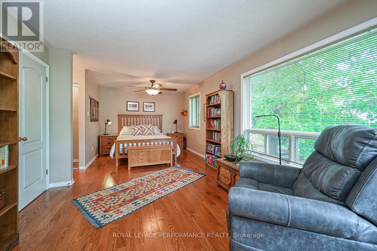 Photo 21 of 3026 Sable Ridge Drive, Ottawa ON