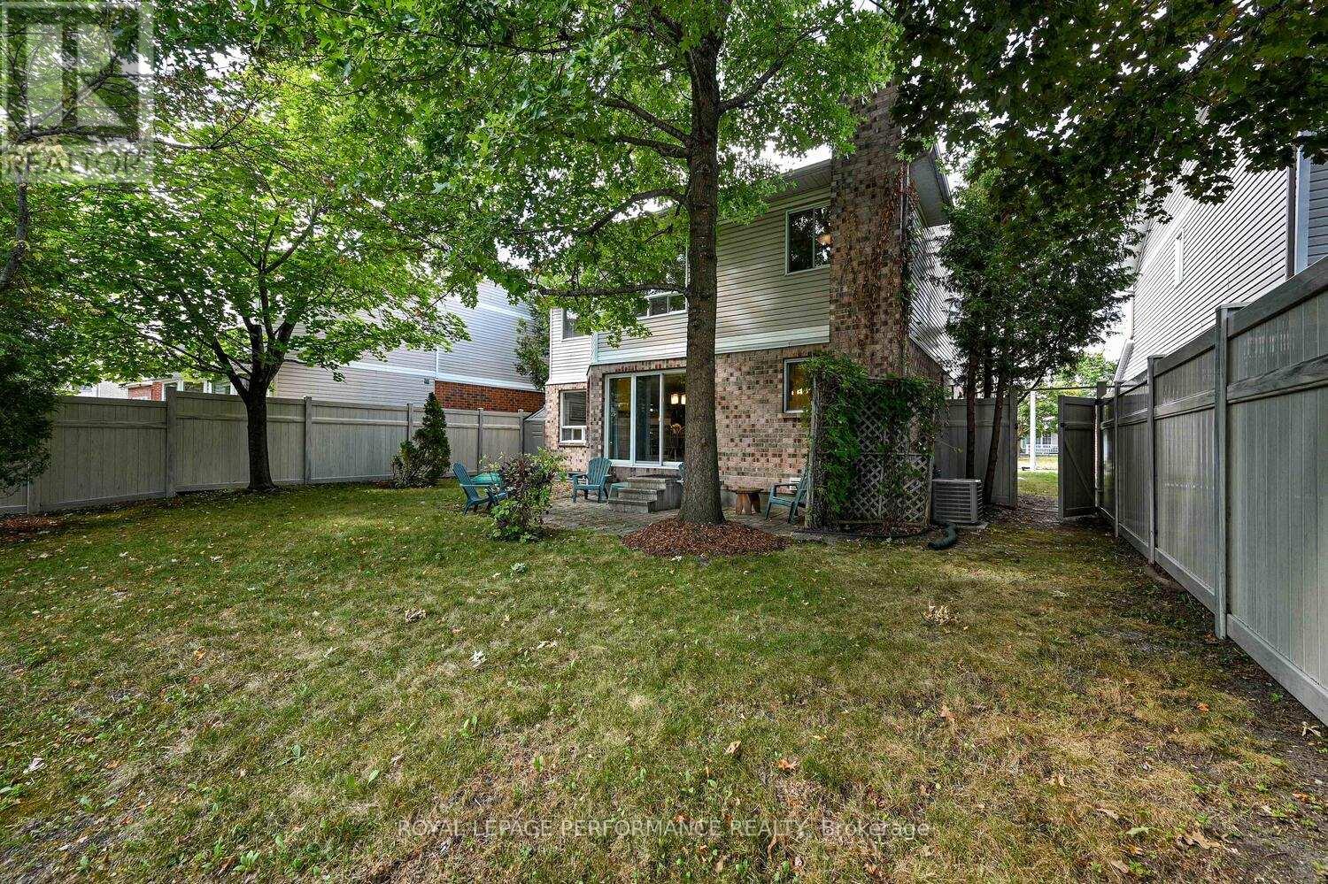 Photo 32 of 3026 Sable Ridge Drive, Ottawa ON