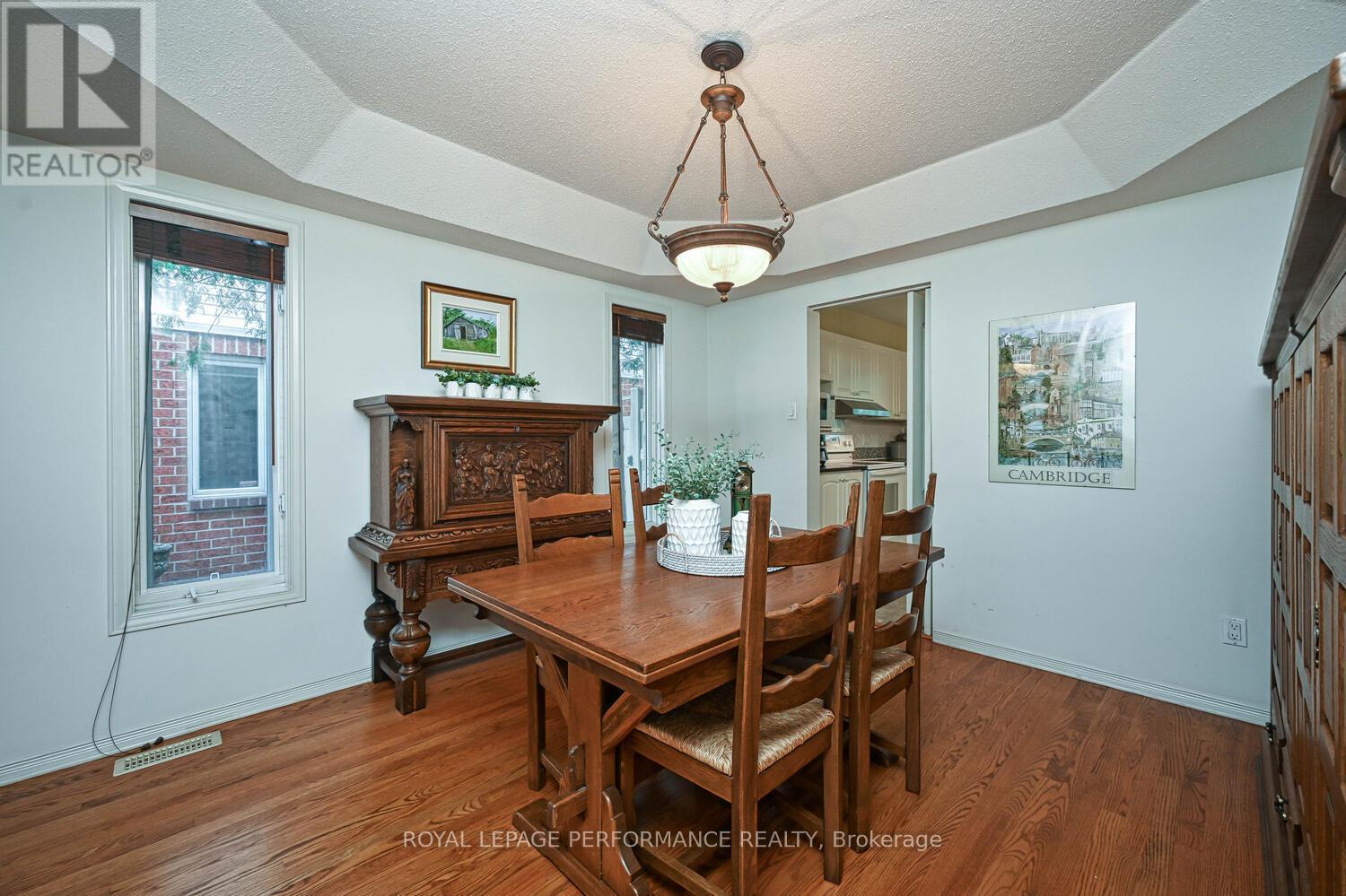 Photo 7 of 3026 Sable Ridge Drive, Ottawa ON