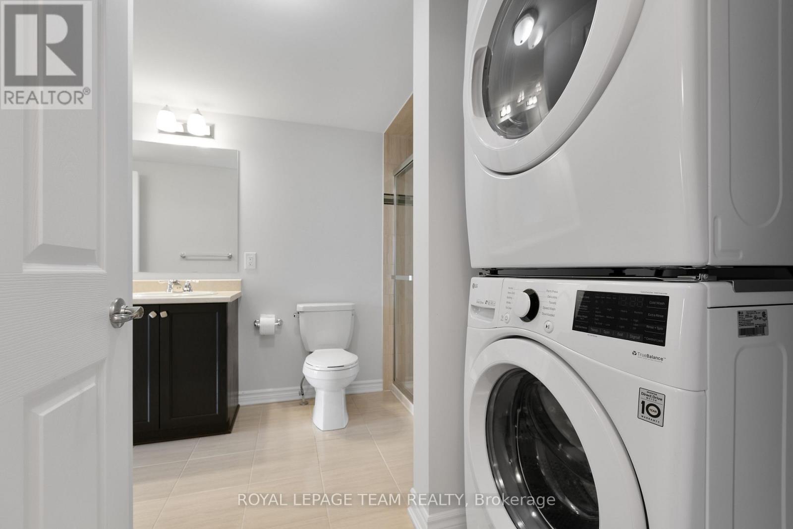 Photo 28 of 75 563 Ozawa Private, Ottawa ON