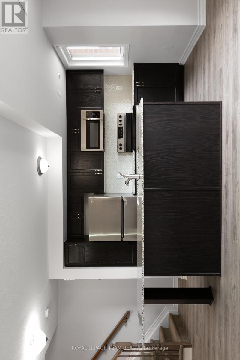 Photo 6 of 75 563 Ozawa Private, Ottawa ON