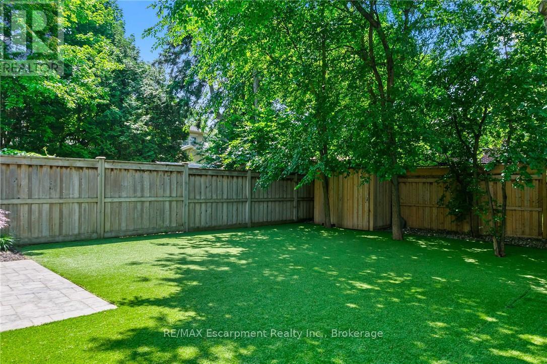 Photo 36 of 82 Brant Street, Oakville ON