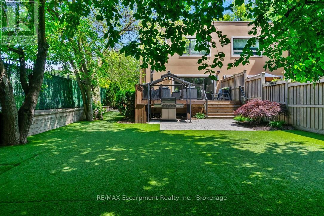 Photo 37 of 82 Brant Street, Oakville ON