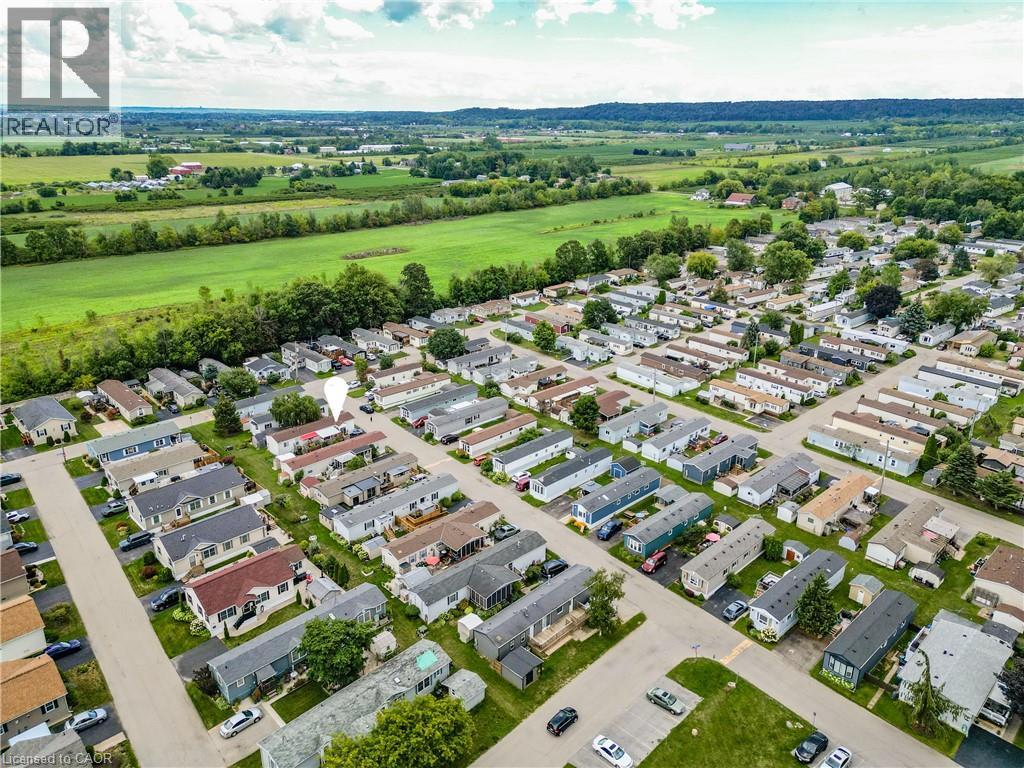 Photo 25 of 4575 Rebecca Lane, Beamsville ON
