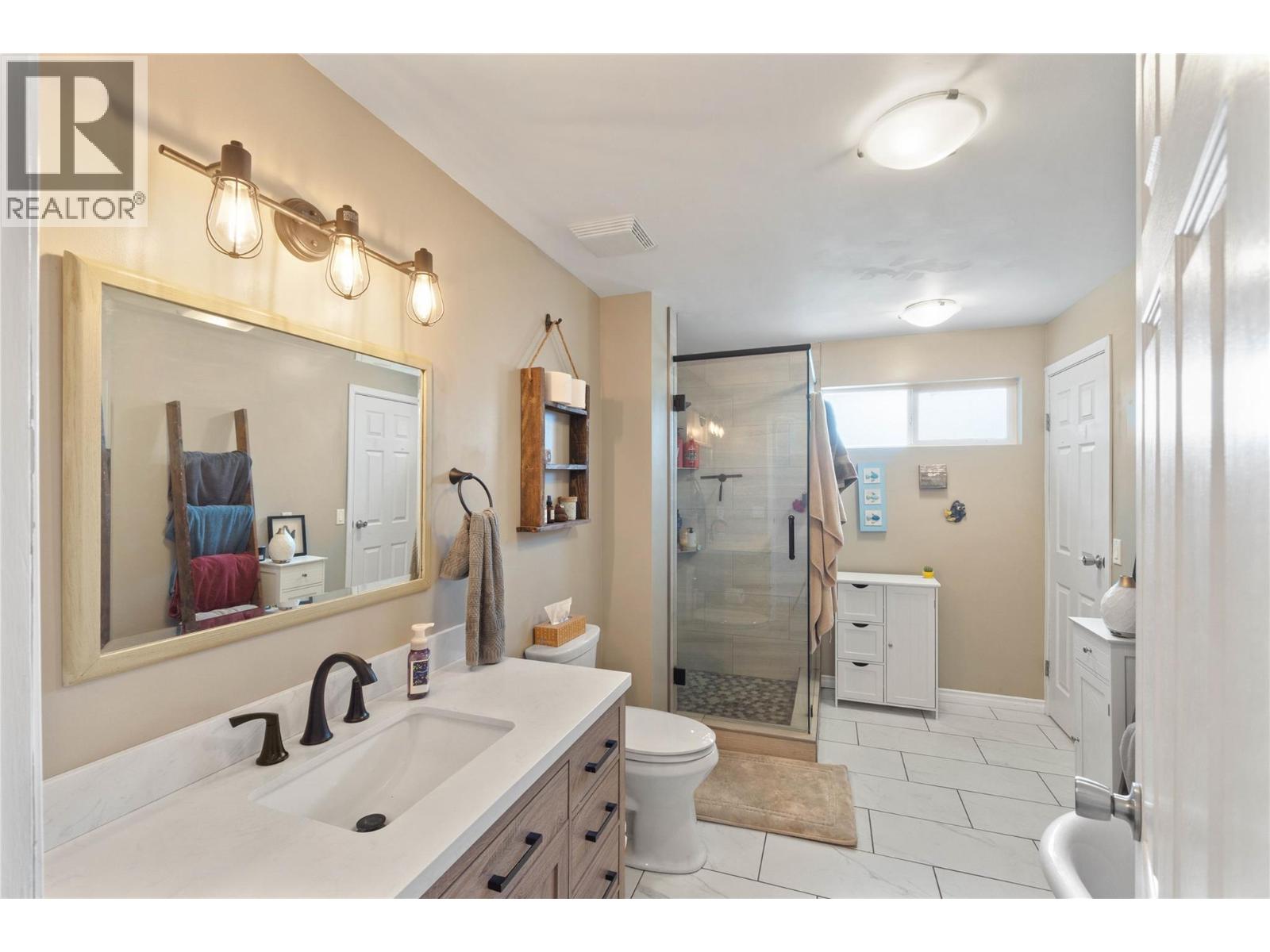 254 ALDER Drive, Logan Lake