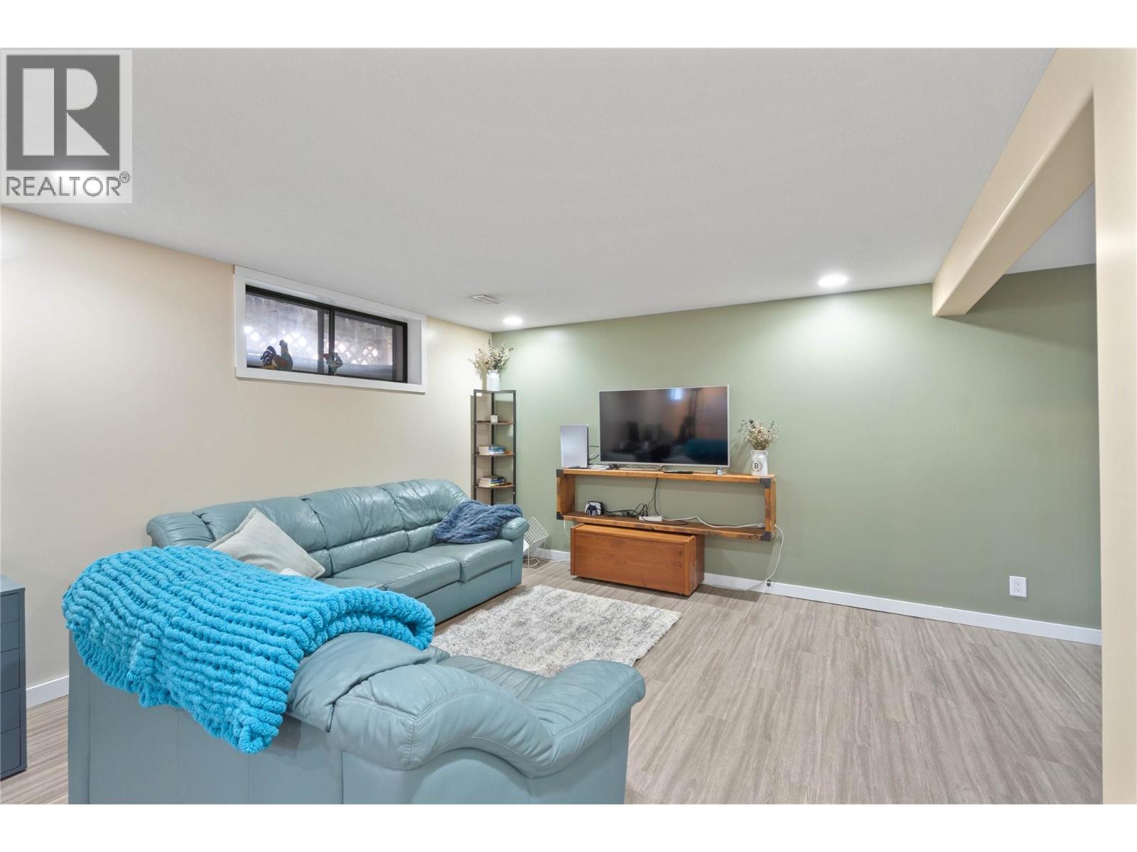 254 ALDER Drive, Logan Lake