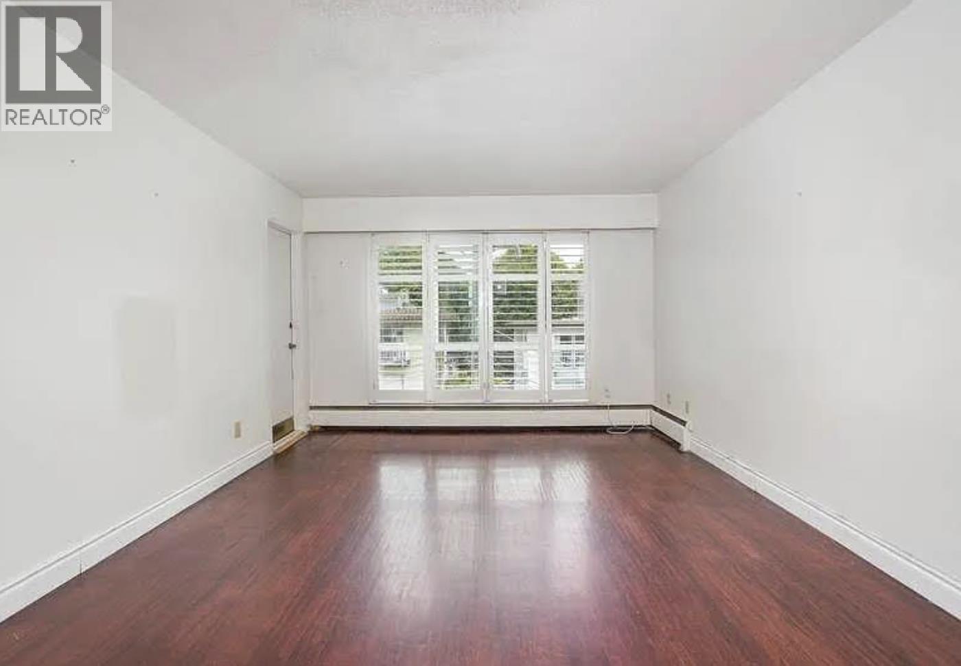 Photo 8 of 313 8680 Fremlin Street, Vancouver BC