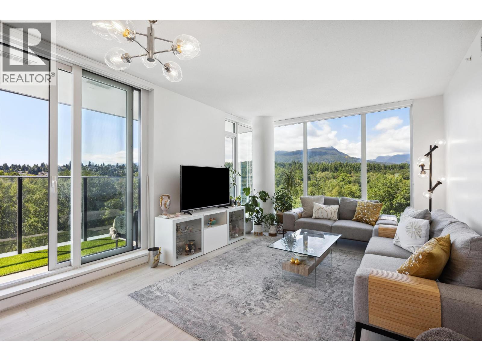 Photo 1 of 1207 1471 Hunter Street, North Vancouver BC