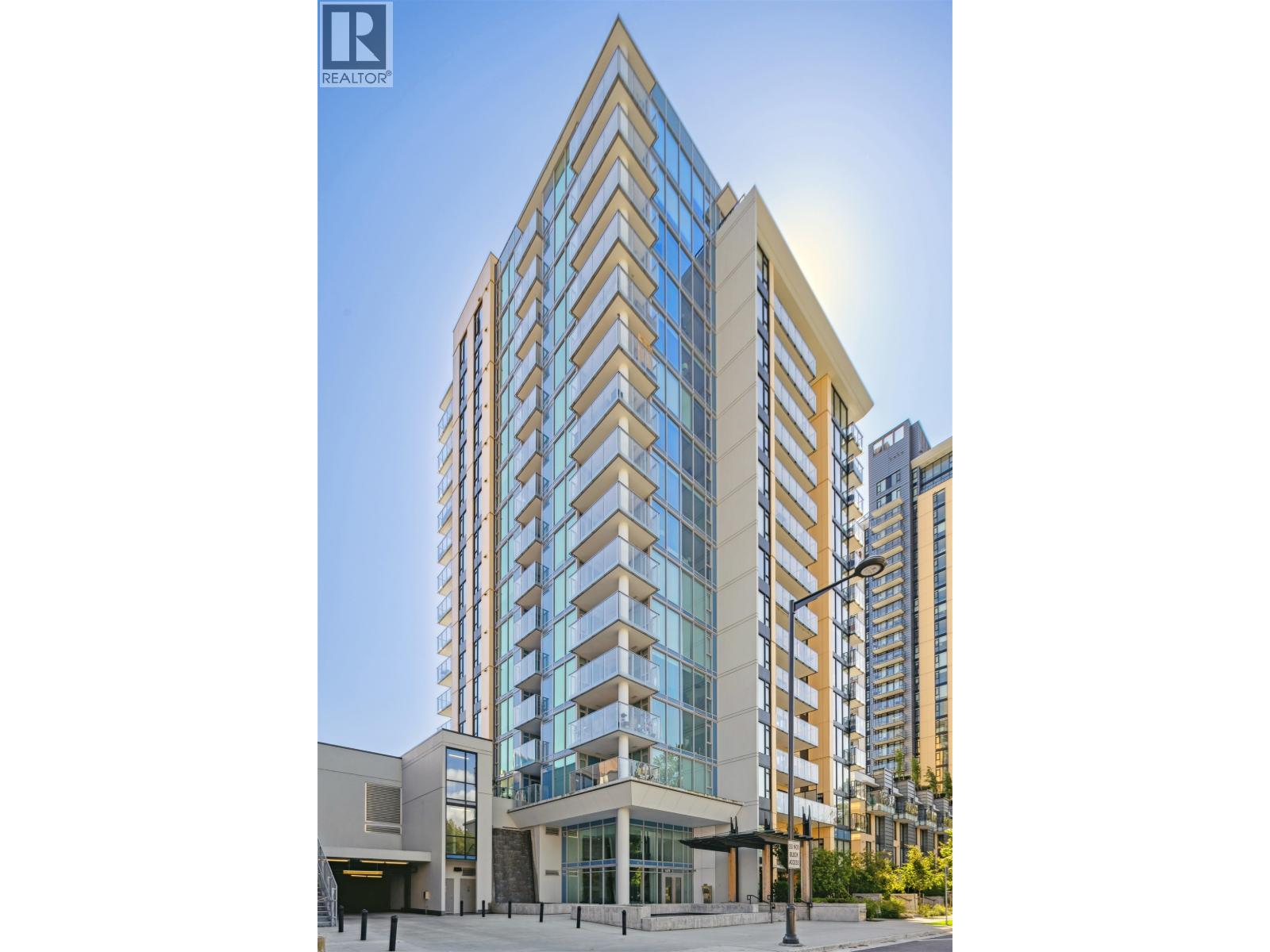 Photo 2 of 1207 1471 Hunter Street, North Vancouver BC