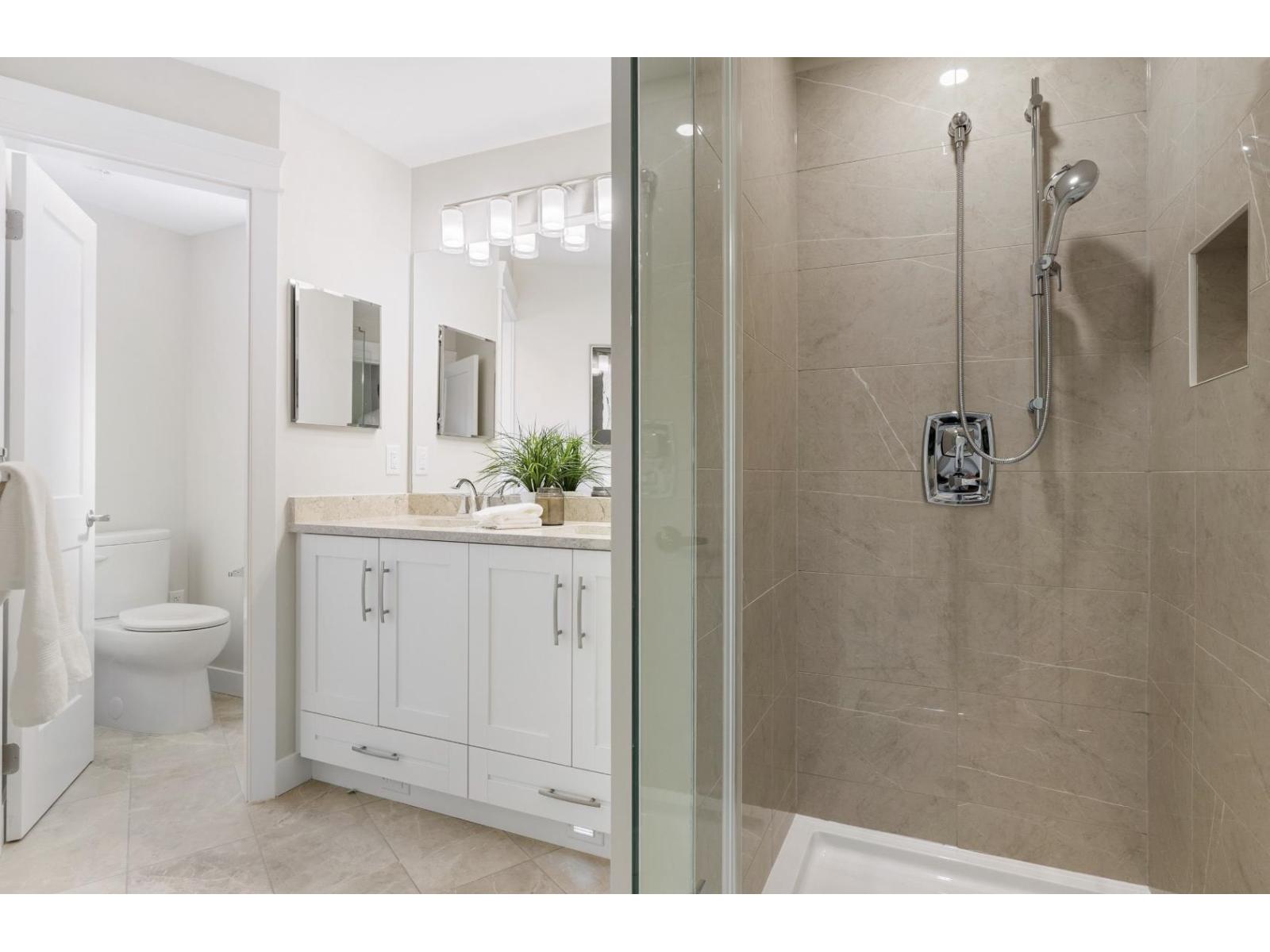Photo 8 of 120 20932 83 Avenue, Langley BC