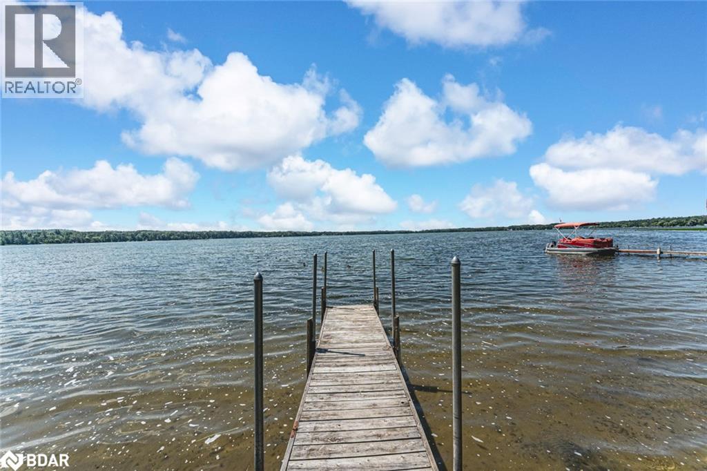 Photo 26 of 5580 Penetanguishene Road, Elmvale ON