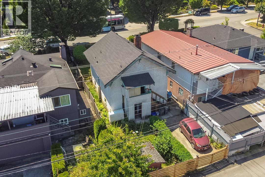 1165 E 33RD AVENUE, Vancouver
