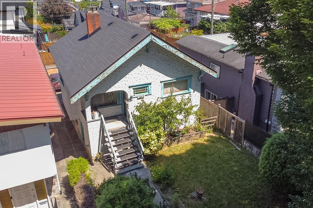 1165 E 33RD AVENUE, Vancouver