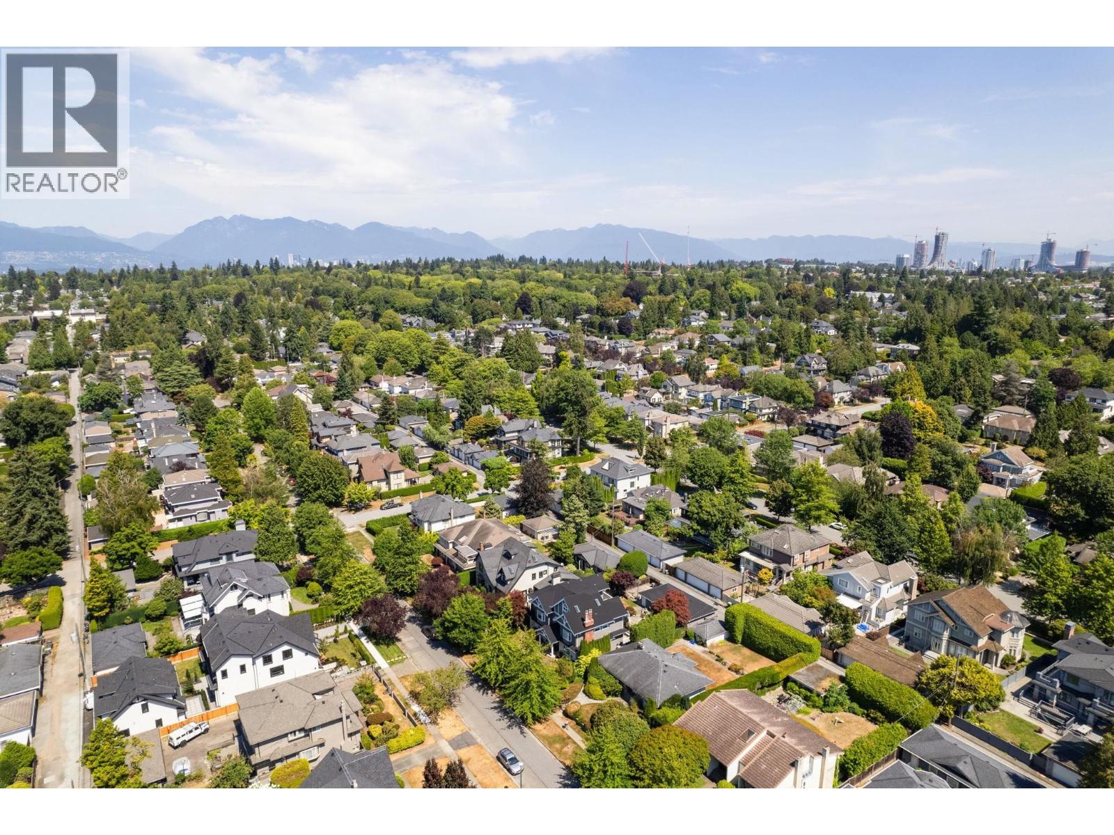 Photo 11 of 6925 Cypress Street, Vancouver BC