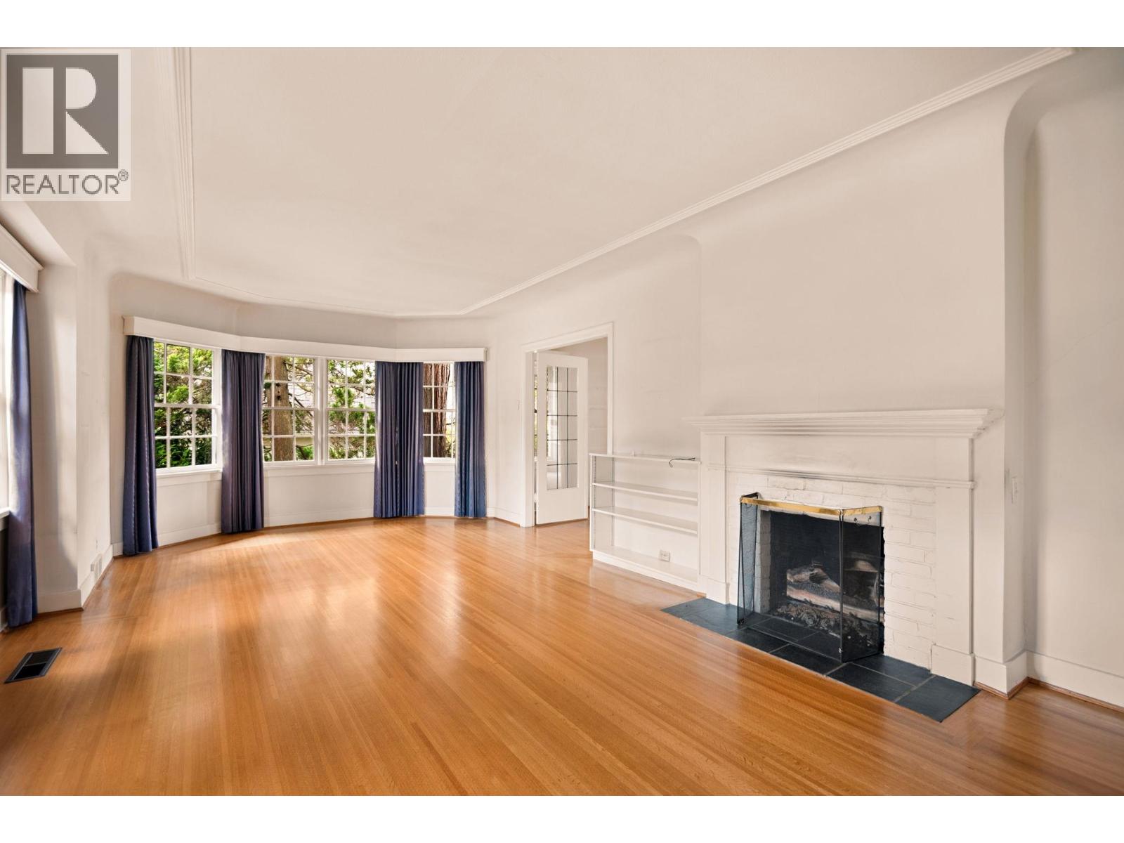 Photo 14 of 6925 Cypress Street, Vancouver BC
