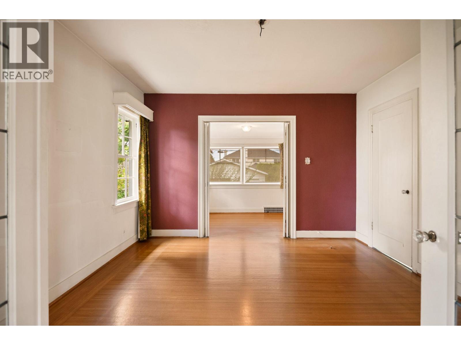 Photo 17 of 6925 Cypress Street, Vancouver BC