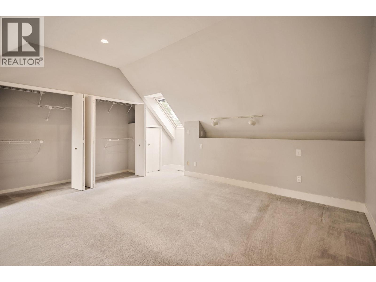 Photo 25 of 6925 Cypress Street, Vancouver BC