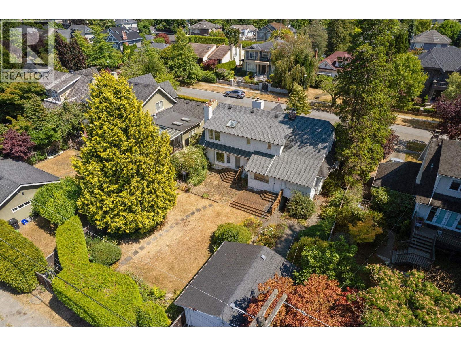 Photo 6 of 6925 Cypress Street, Vancouver BC