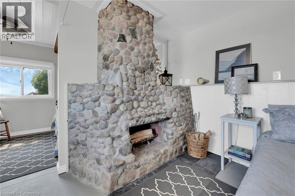 Photo 25 of 157 Lighthouse Drive, Port Maitland ON