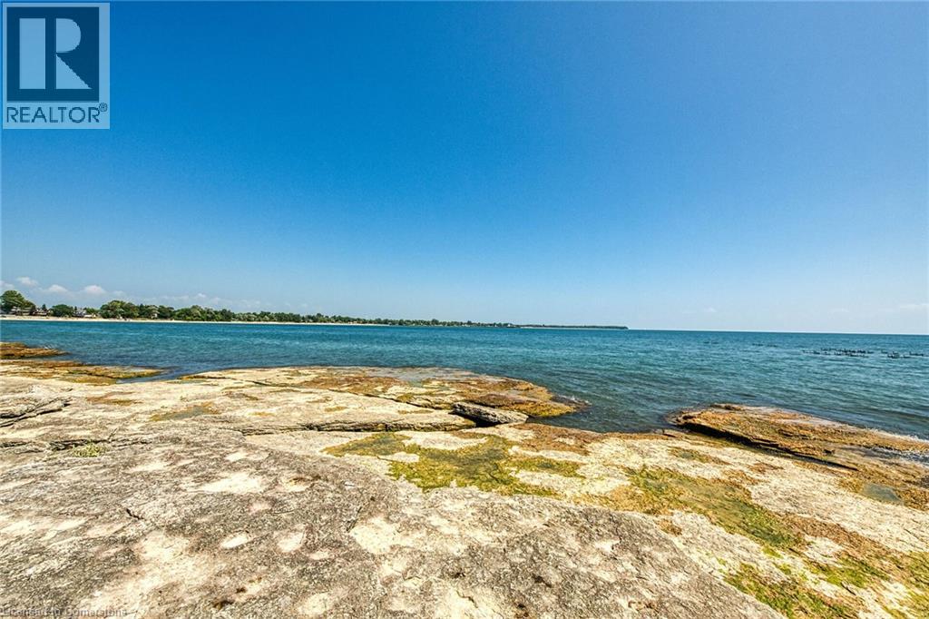 Photo 37 of 157 Lighthouse Drive, Port Maitland ON