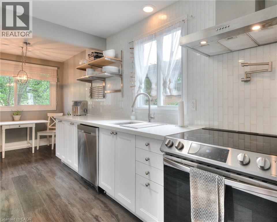 Photo 13 of 108 Brantwood Park Road, Brantford ON
