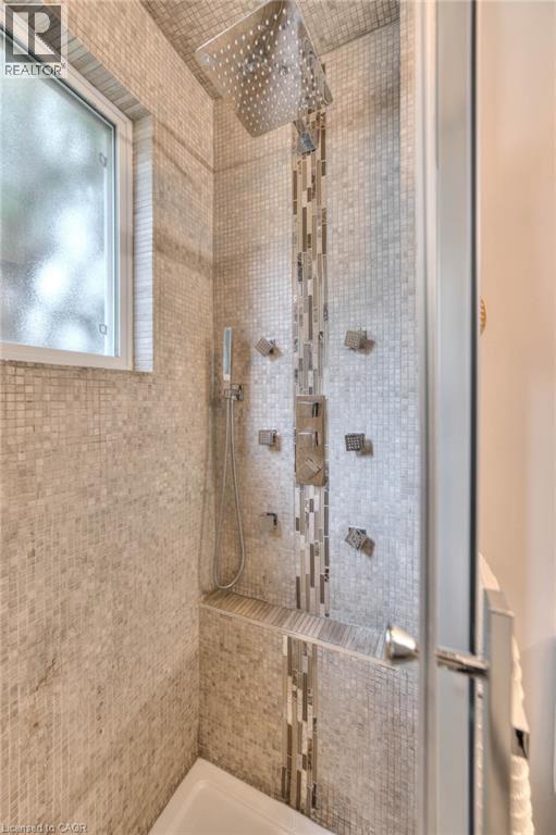 Photo 25 of 108 Brantwood Park Road, Brantford ON