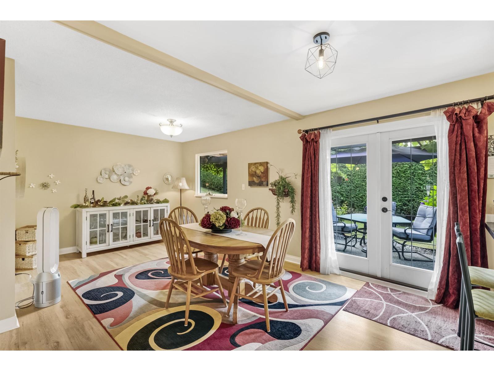 Photo 5 of 8331 Greenhill Place, Delta BC
