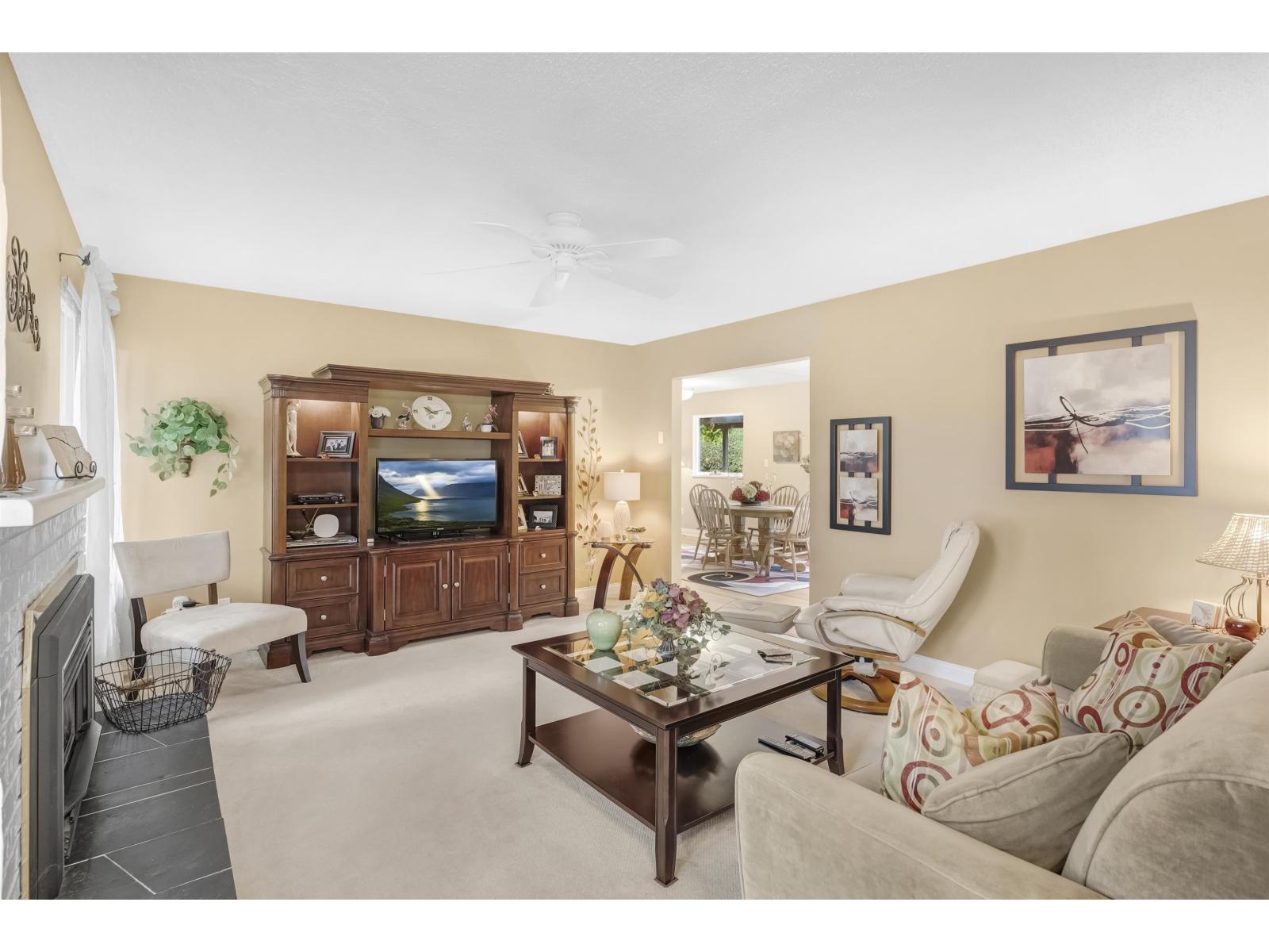 Photo 3 of 8331 Greenhill Place, Delta BC