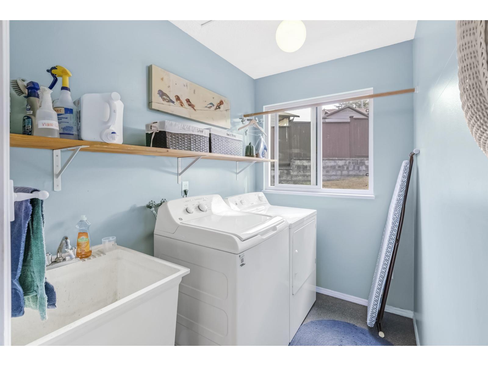 Photo 11 of 8331 Greenhill Place, Delta BC