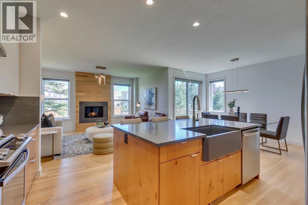 Photo 11 of 69 Shawnee Green Sw, Calgary AB