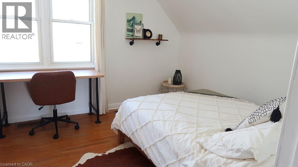 Photo 18 of 197 East 43rd Street, Hamilton ON