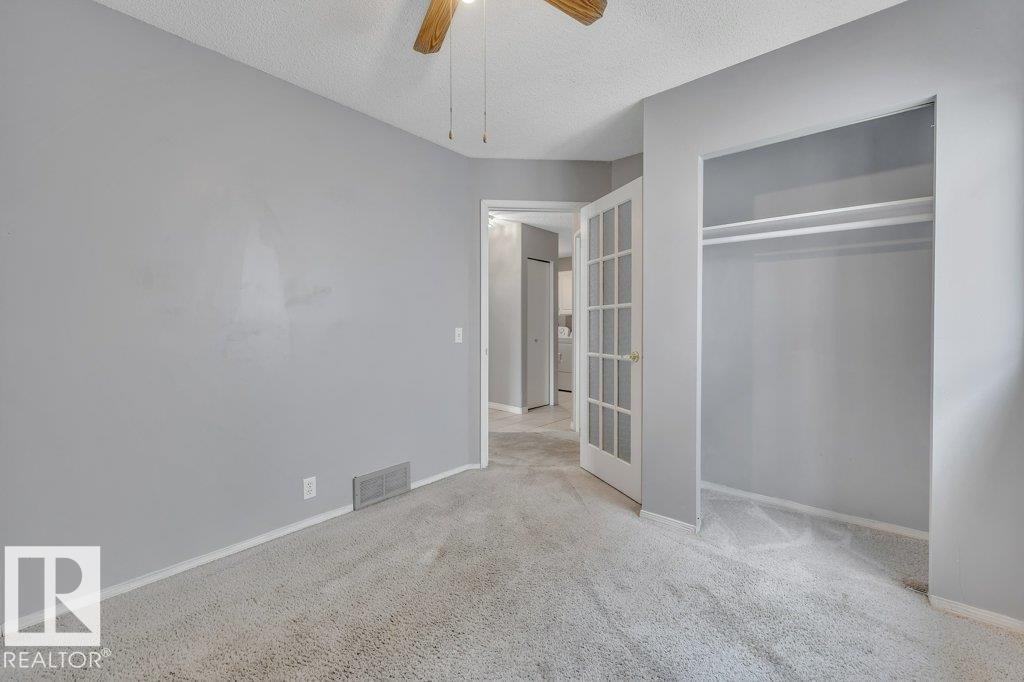 Photo 20 of 3524 40 Av Nw, Edmonton AB