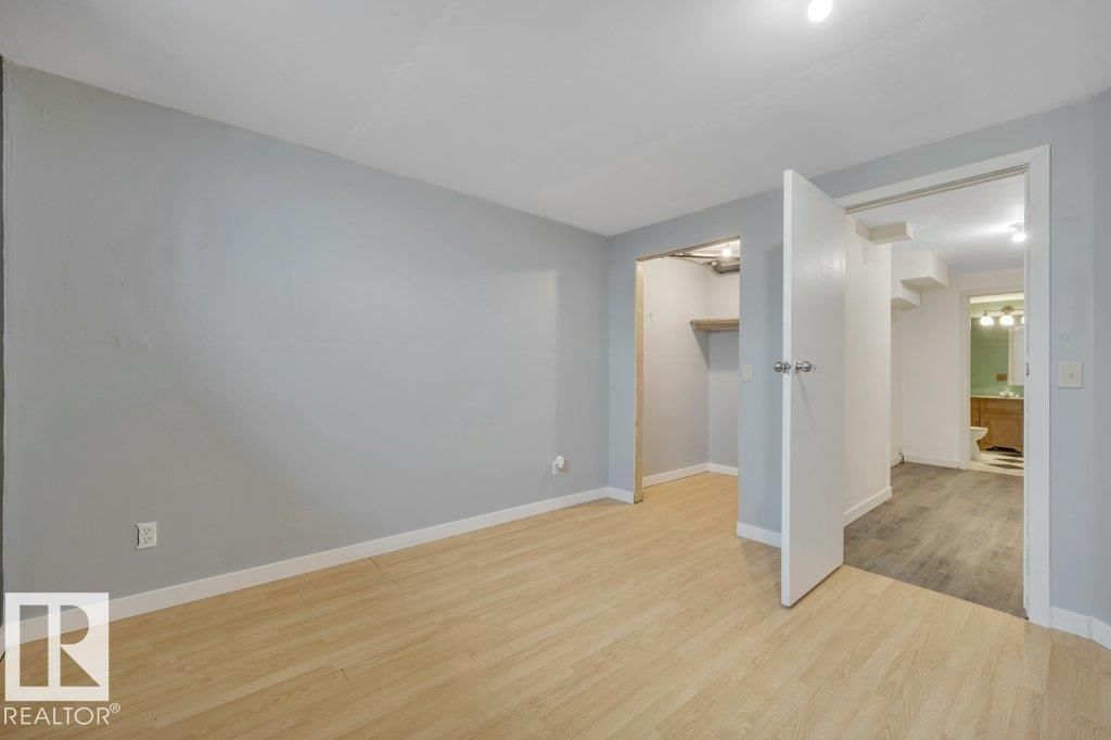Photo 28 of 3524 40 Av Nw, Edmonton AB