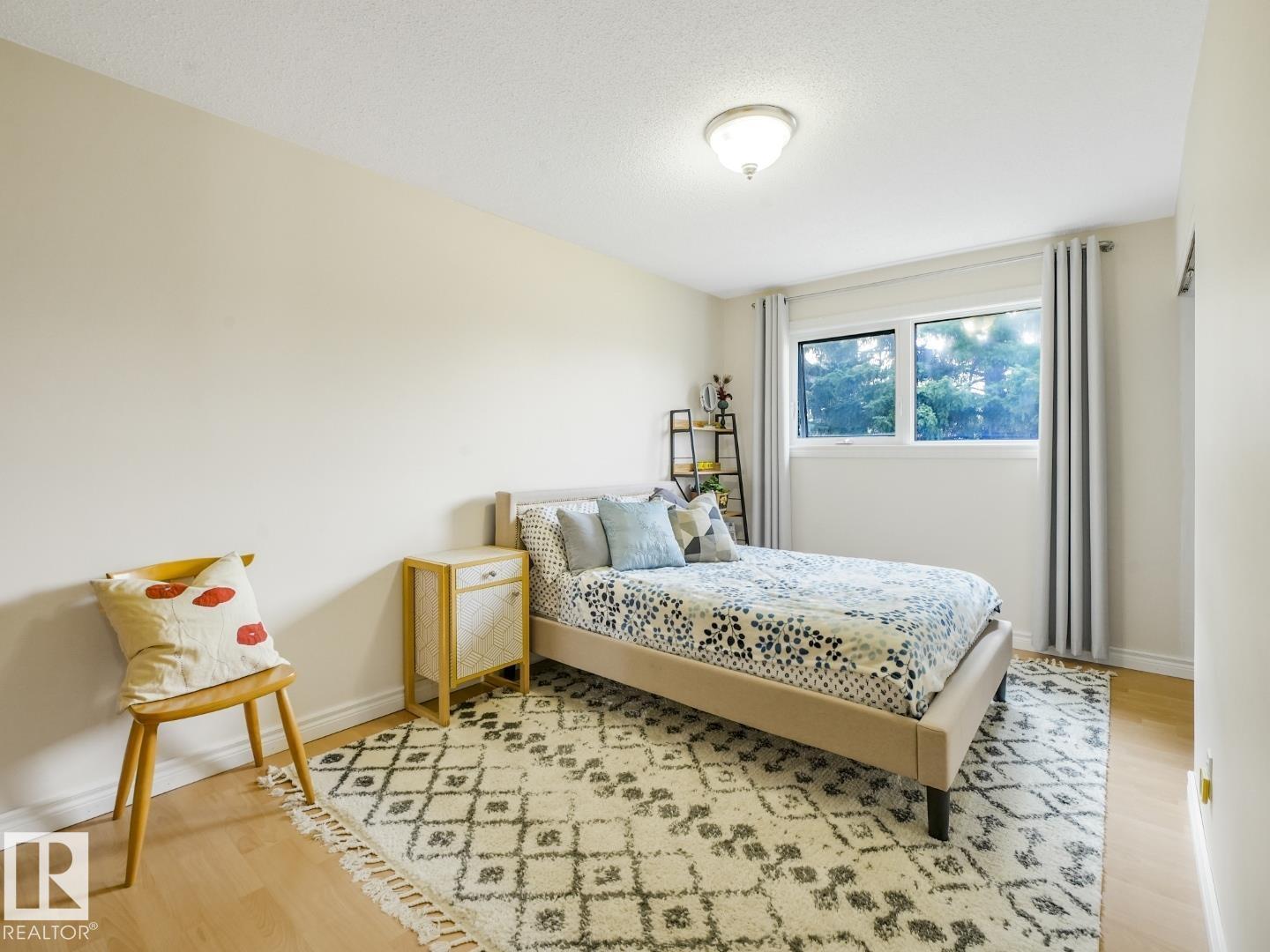 Photo 21 of 14316 56 Av Nw, Edmonton AB
