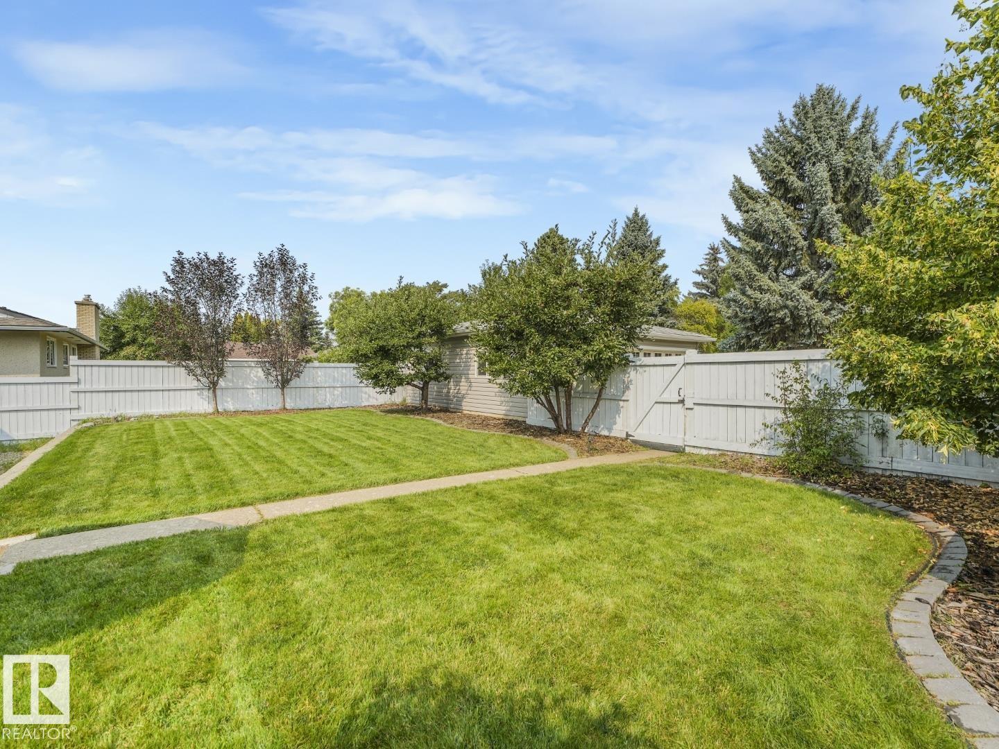 Photo 36 of 14316 56 Av Nw, Edmonton AB
