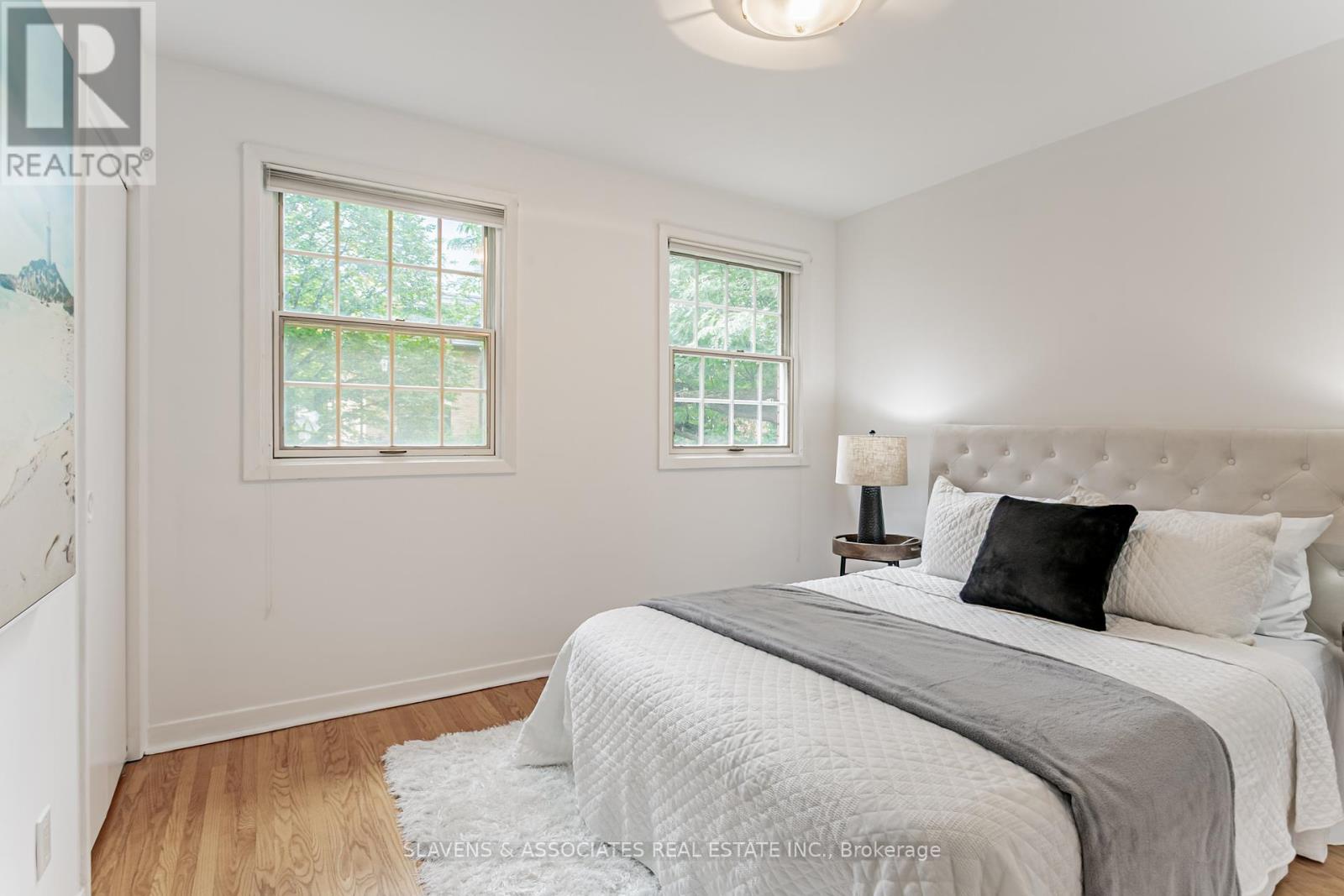 Photo 29 of 123 Lord Seaton Road, Toronto ON