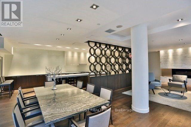 Photo 12 of 406 85 The Donway W, Toronto ON