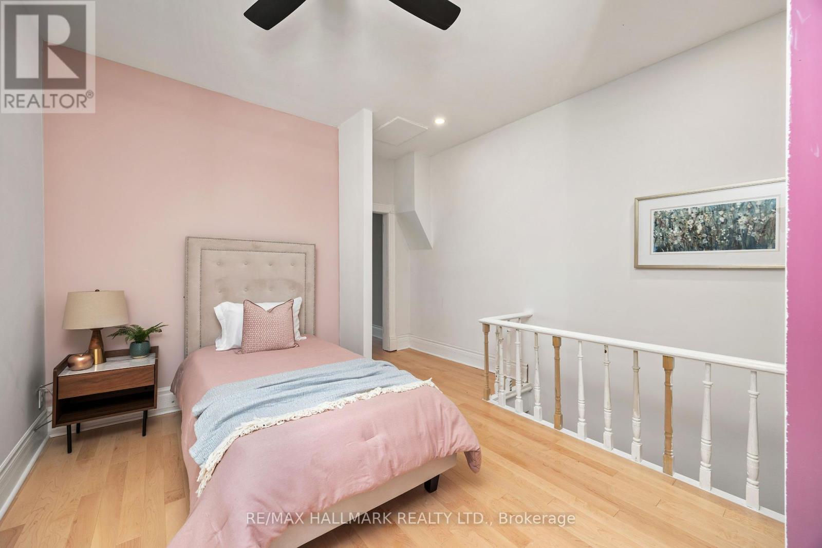 Photo 20 of 690 Adelaide Street W, Toronto ON
