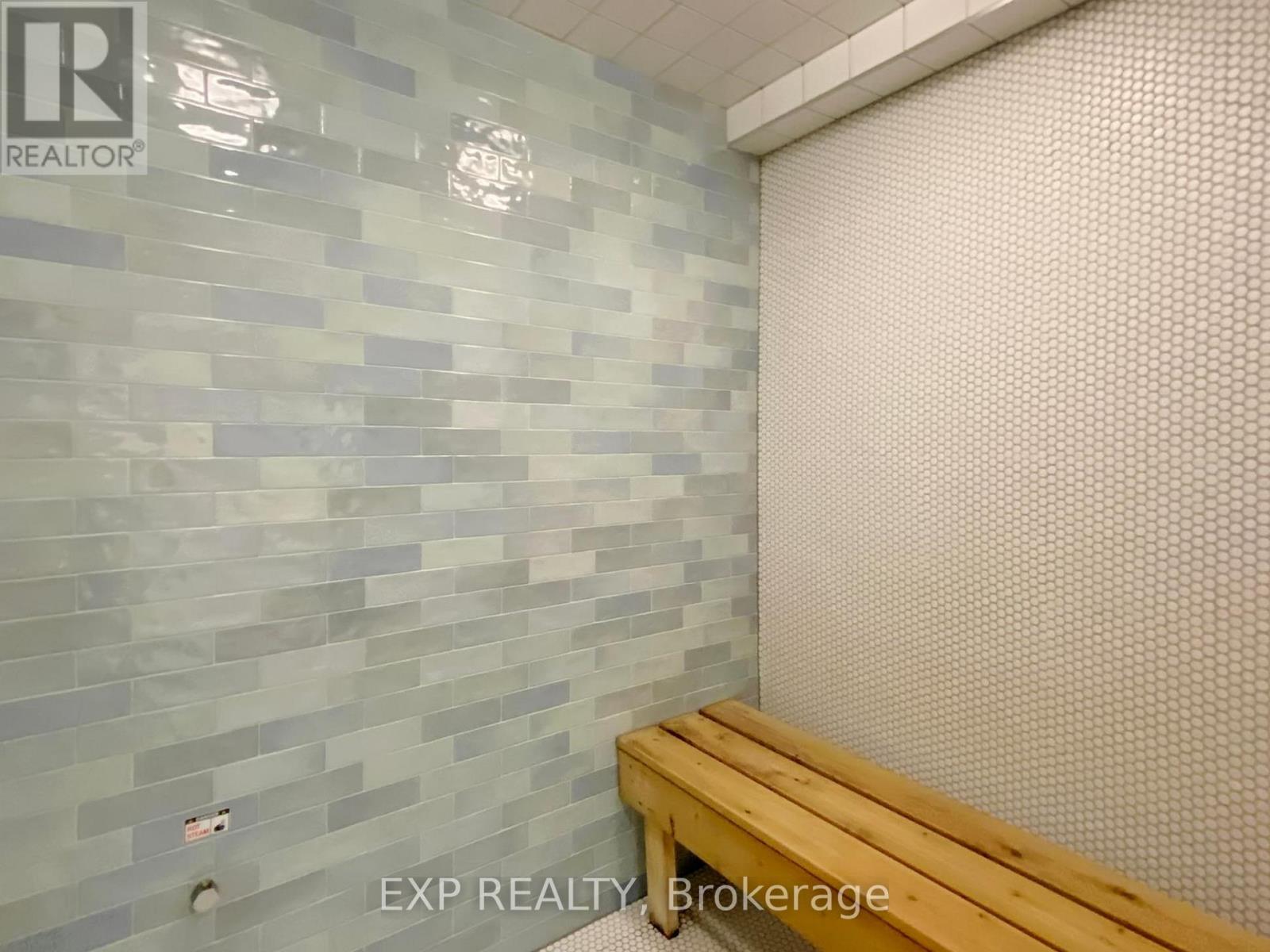 Photo 21 of 108 18 Beverley Street, Toronto ON