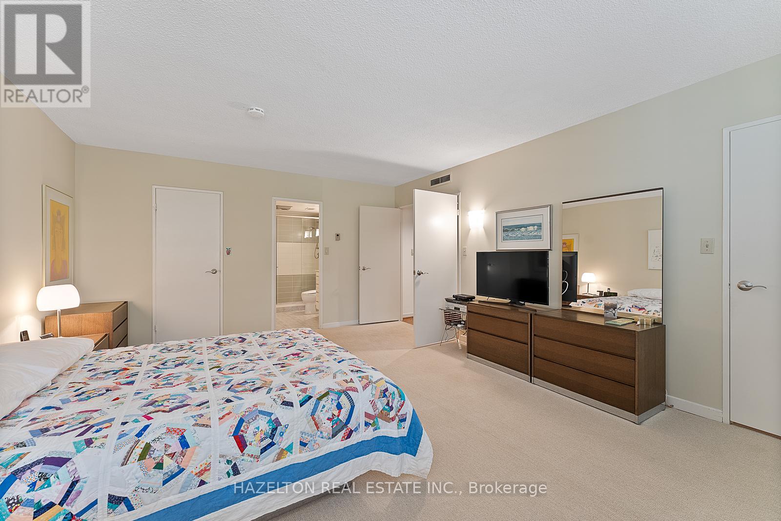 Photo 14 of 2 C 66 Collier Street, Toronto ON