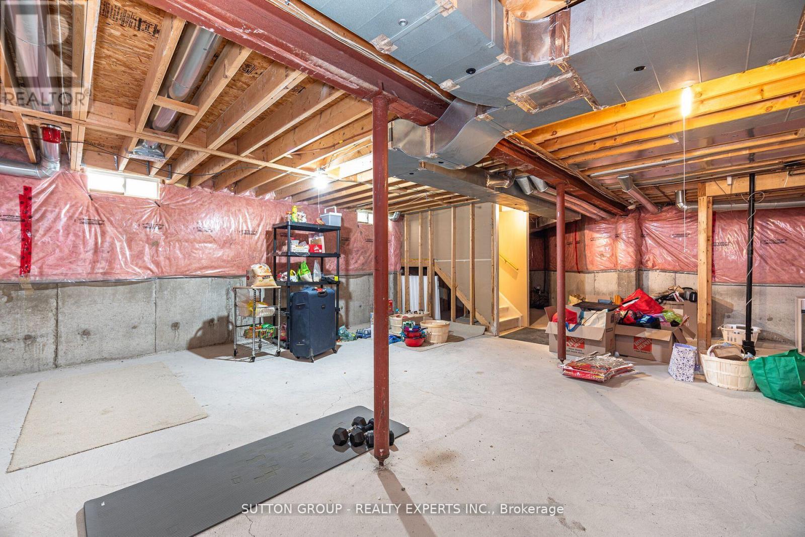 Photo 43 of 41 Solmar Avenue, Whitby ON