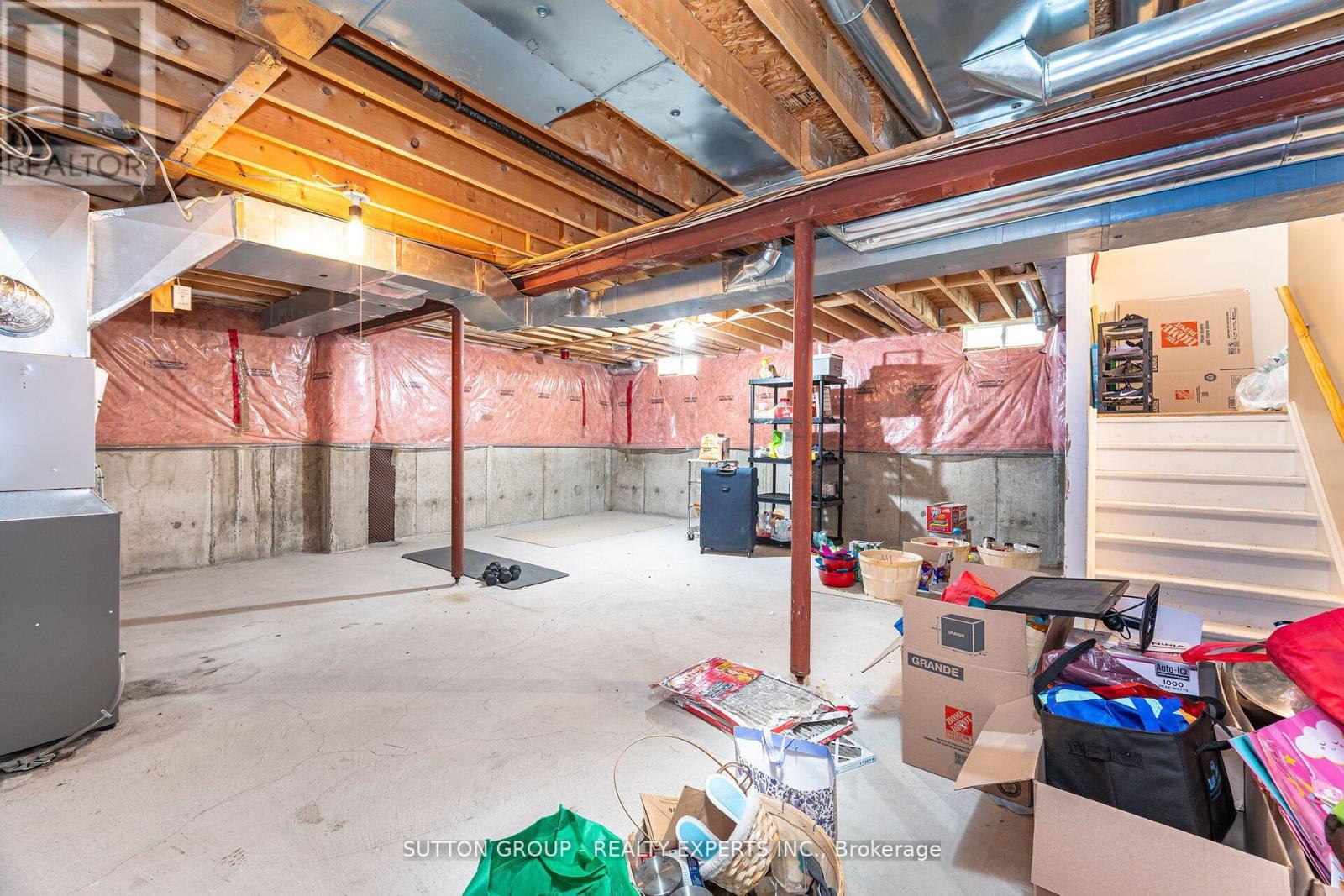 Photo 44 of 41 Solmar Avenue, Whitby ON