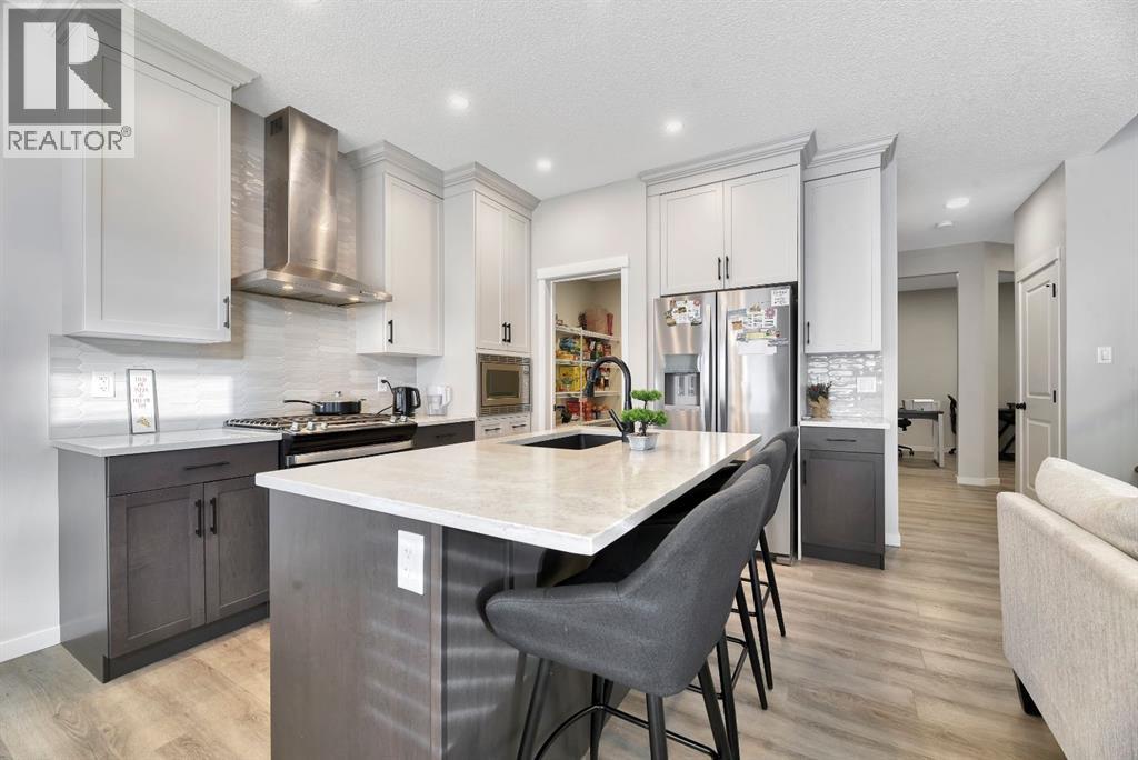 Photo 2 of 15 Creekside Grove Sw, Calgary AB