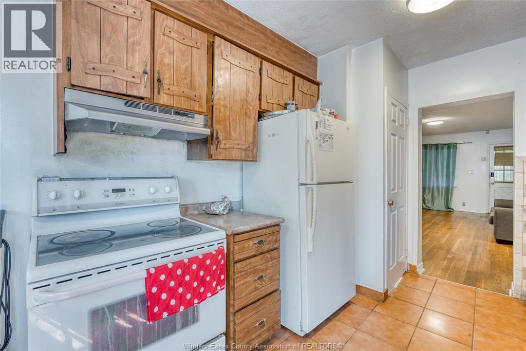 Photo 8 of 777 Randolph Avenue, Windsor ON