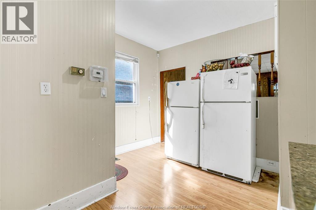 Photo 10 of 248 Josephine, Windsor ON