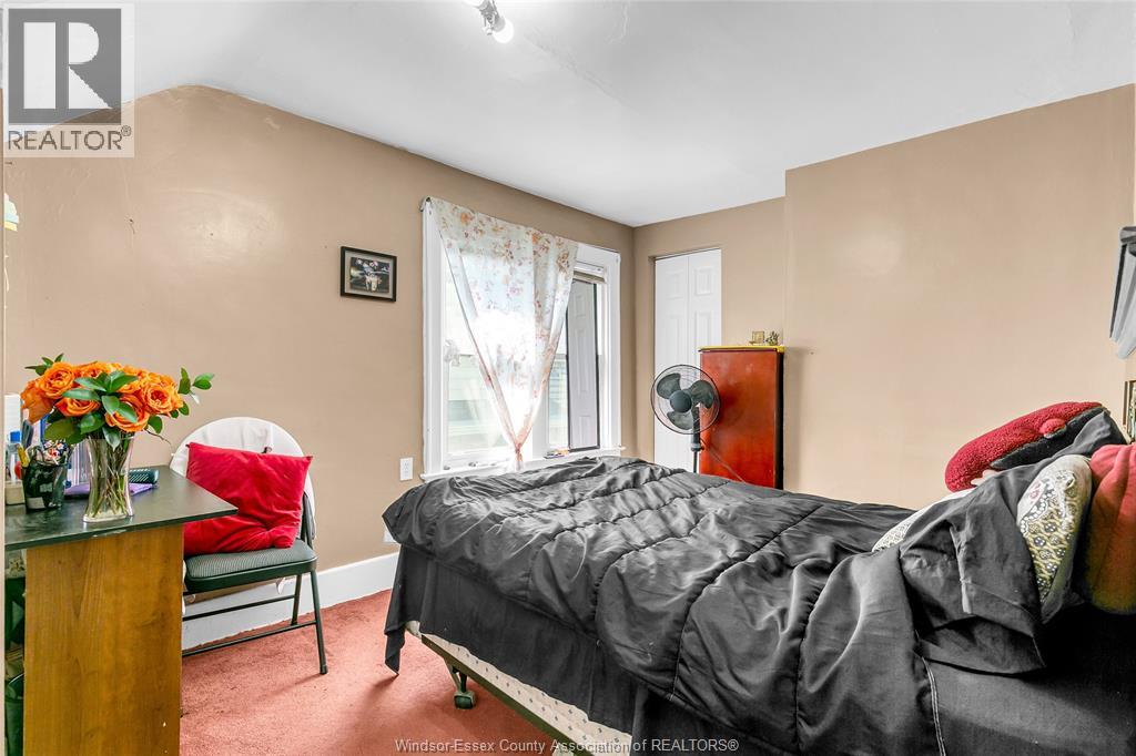 Photo 14 of 248 Josephine, Windsor ON