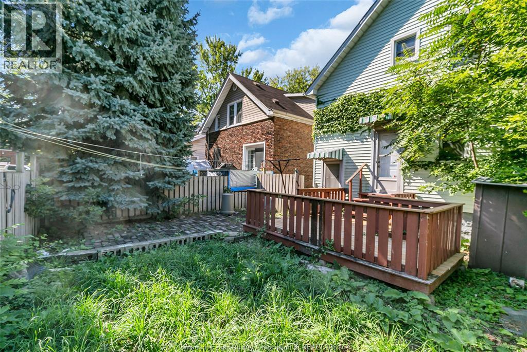 Photo 21 of 248 Josephine, Windsor ON