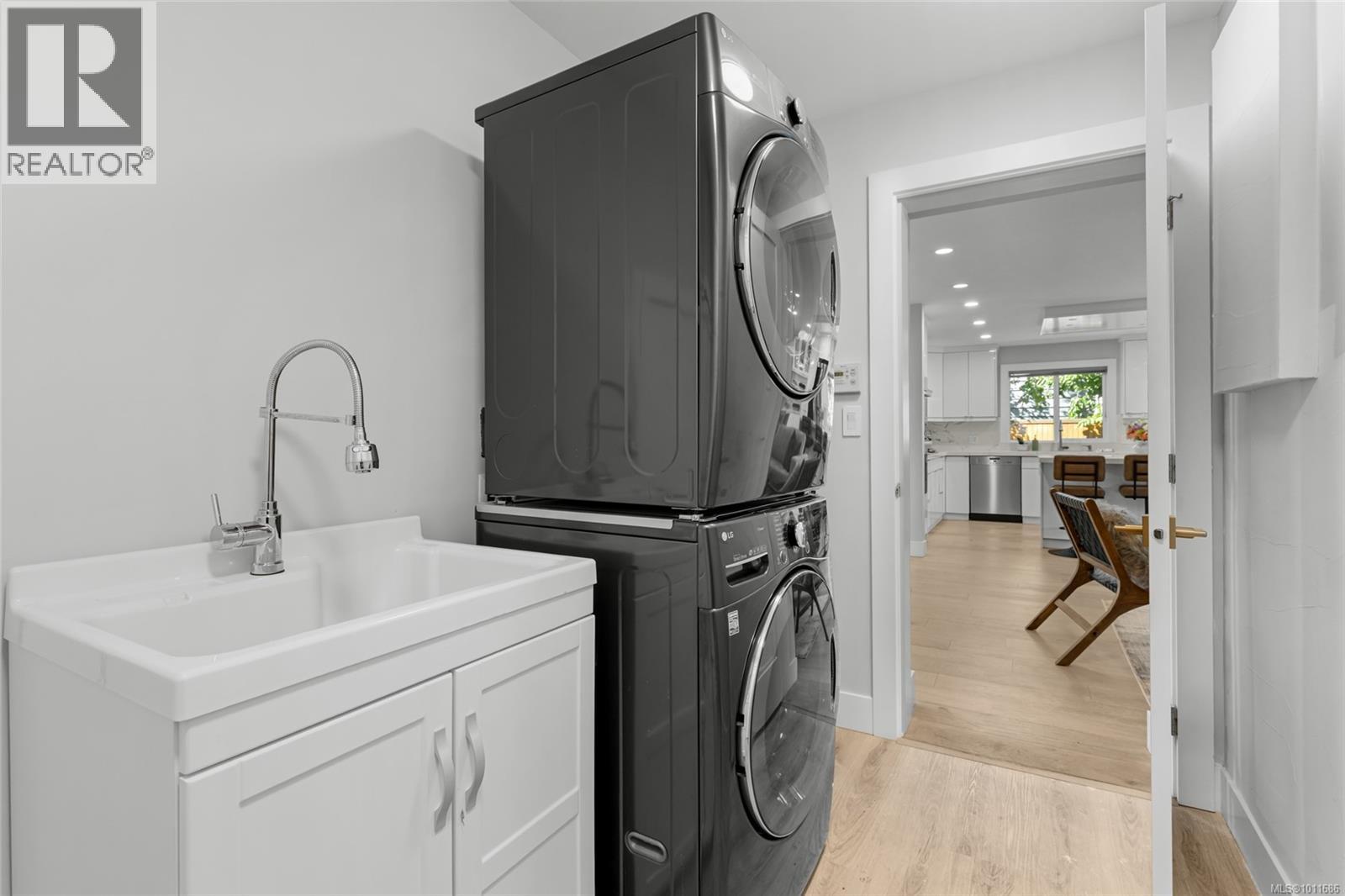 Photo 34 of 4238 Hayden Crt, Saanich BC